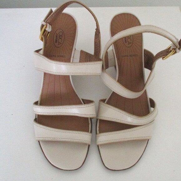 Circa Joan & David "Bethann" Womens Almond Strappy Leather 3.25" Wedge Sandal-8M - Picture 3 of 7